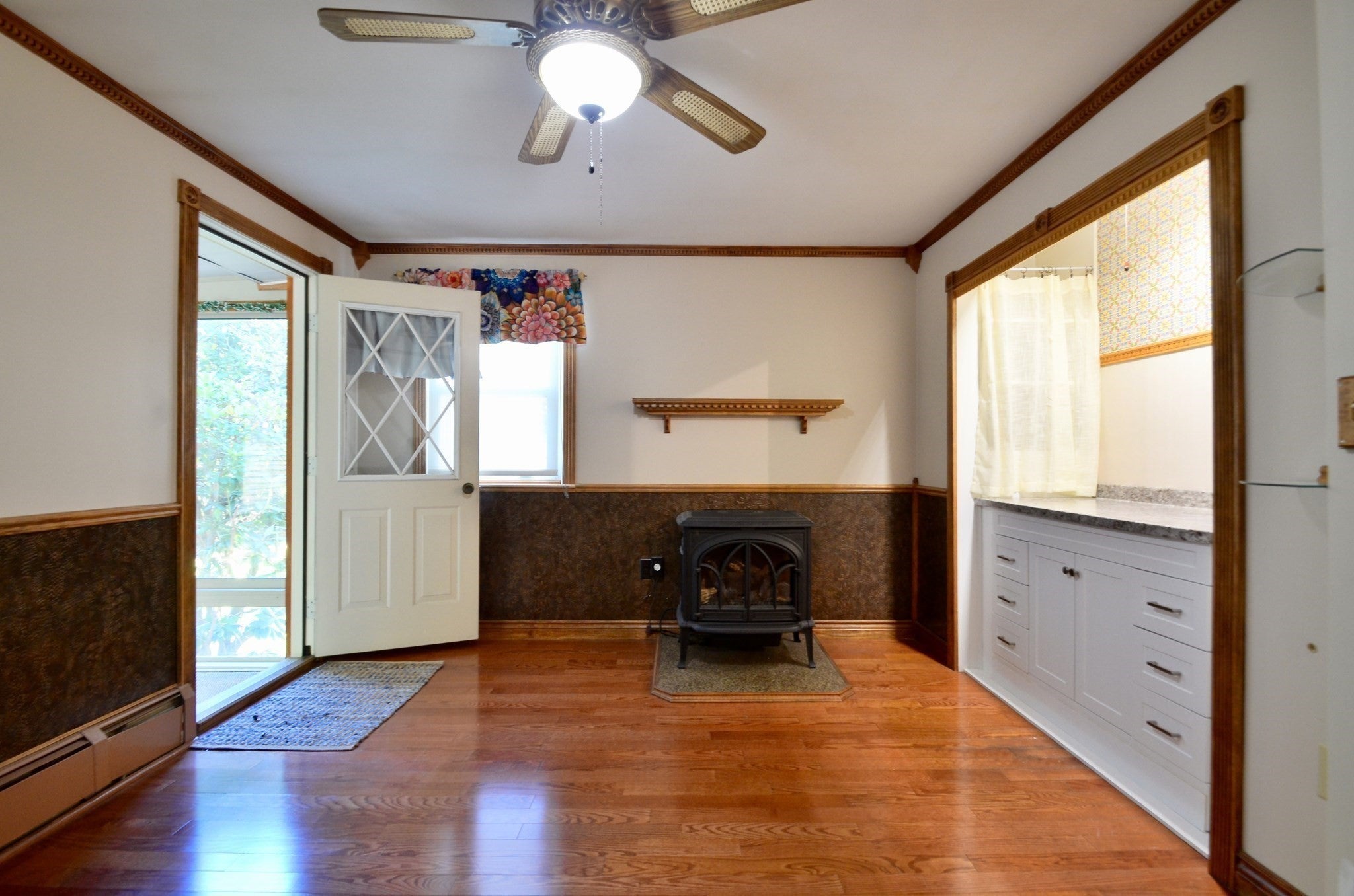 807 Highland St, Northbridge, MA, 807 Highland St, Northbridge, MA Photo #12