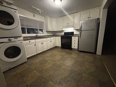 Photo of 842 Saratoga St #1, Boston, MA 02120 (MLS # 73465990)