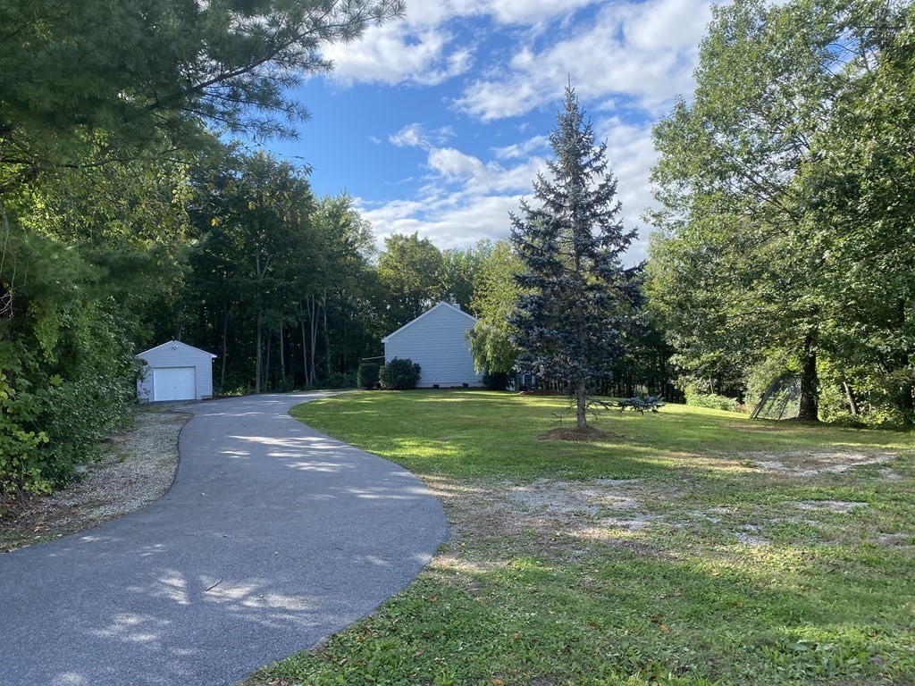 96 Clinton Rd