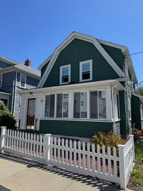 17 Olcott St Watertown MA 02472