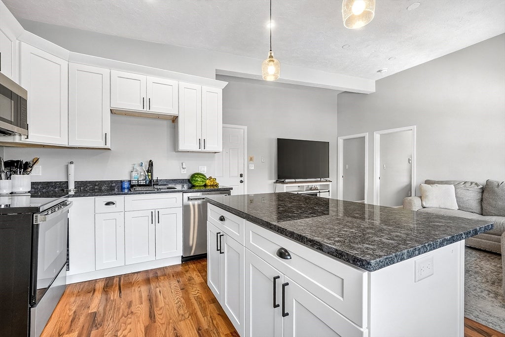 217 Highland Ave #5, Malden, MA, 217 Highland Ave #5, Malden, MA Photo #7