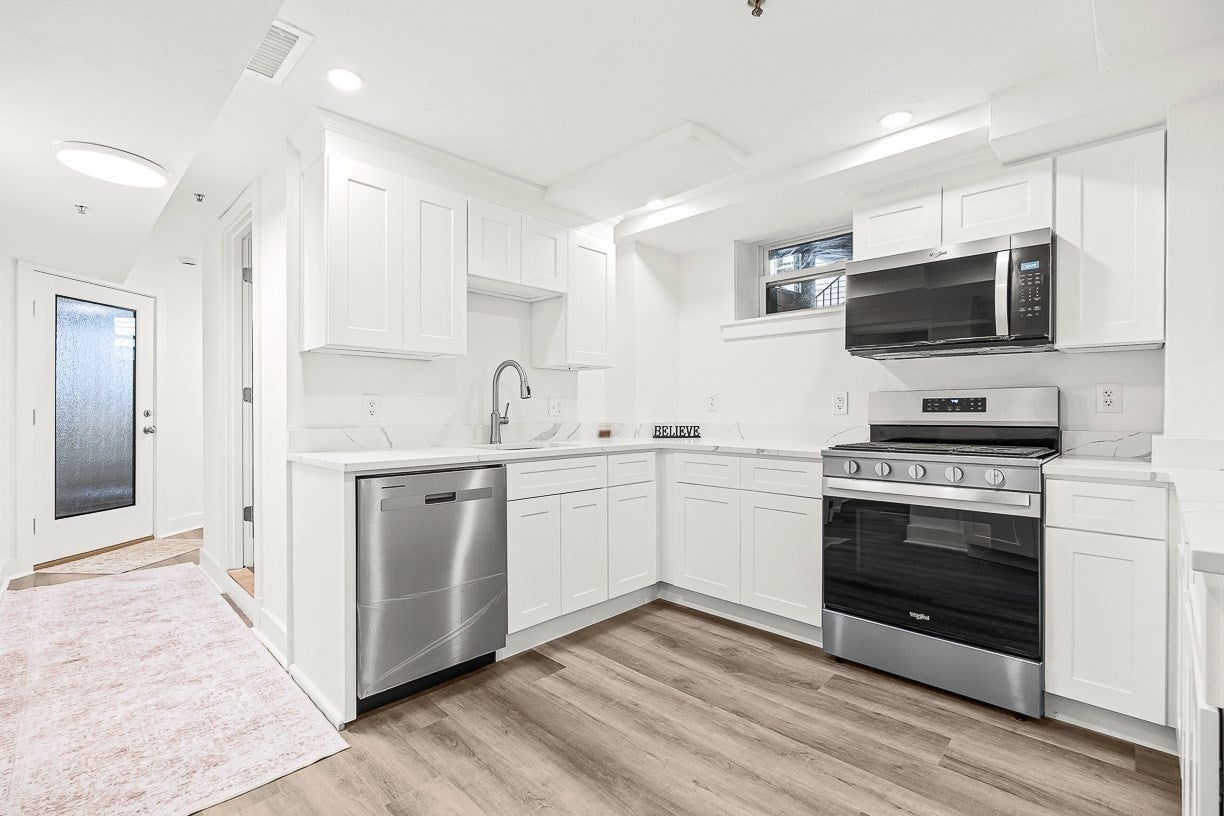 40 - 42 Highland Ave UNIT 8