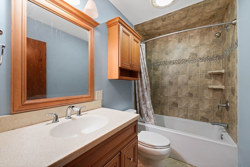 20 Roy Street, Fairhaven, MA Photo #16