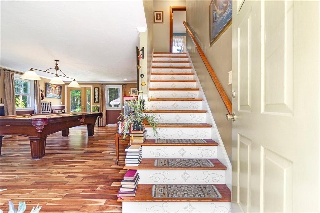 35 Margaret Rd, Middleboro, MA Photo #15