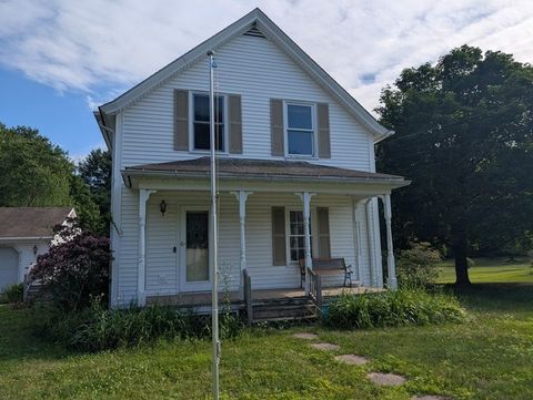 58 Ruggles St Hardwick MA 01031