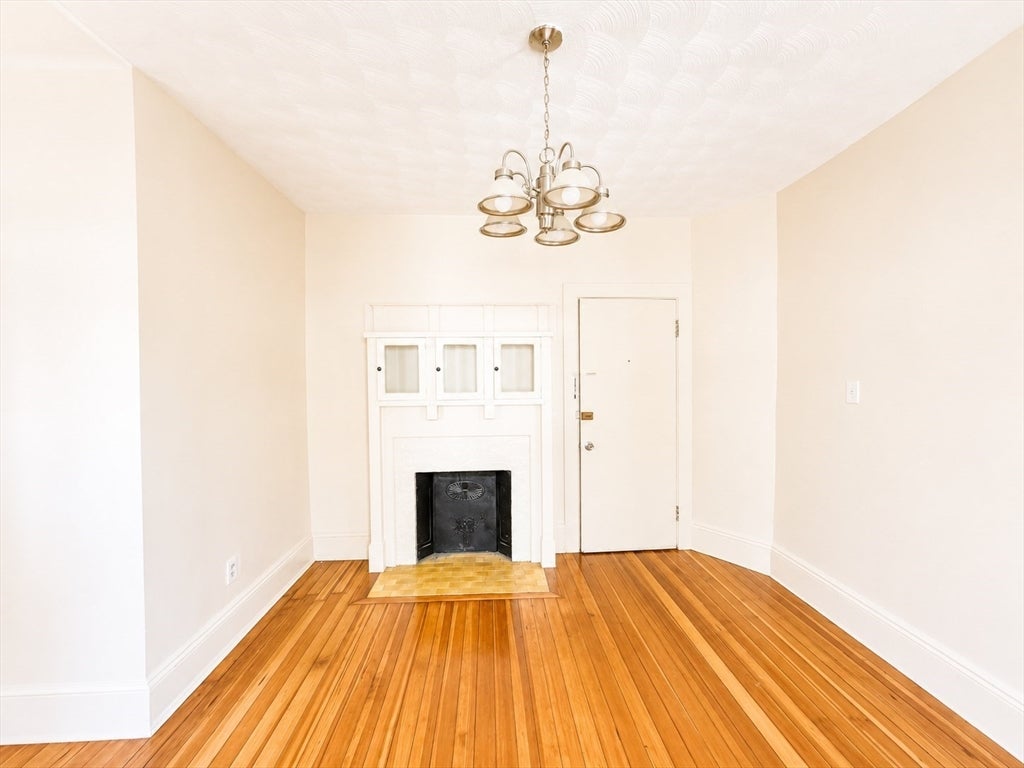 35-37 Park St