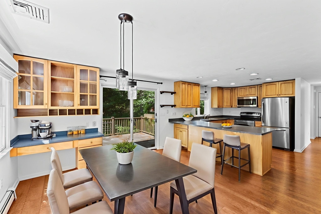 6 Kendall Village 6