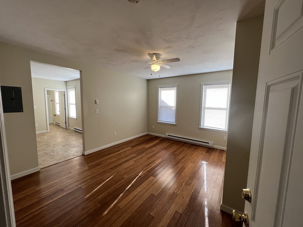 19 Whitcomb Street 1L