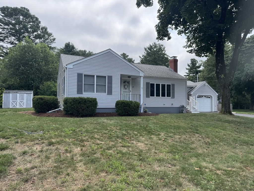 27 Young Ave
