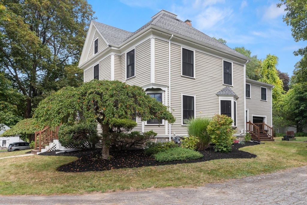 106 School St