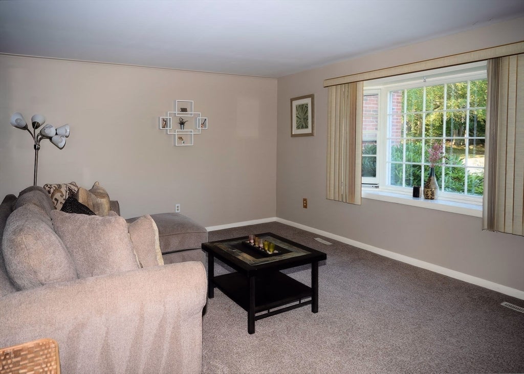 31 Frances Drive 31 D-1, Stoughton, MA, 31 Frances Drive 31 D-1, Stoughton, MA Photo #5