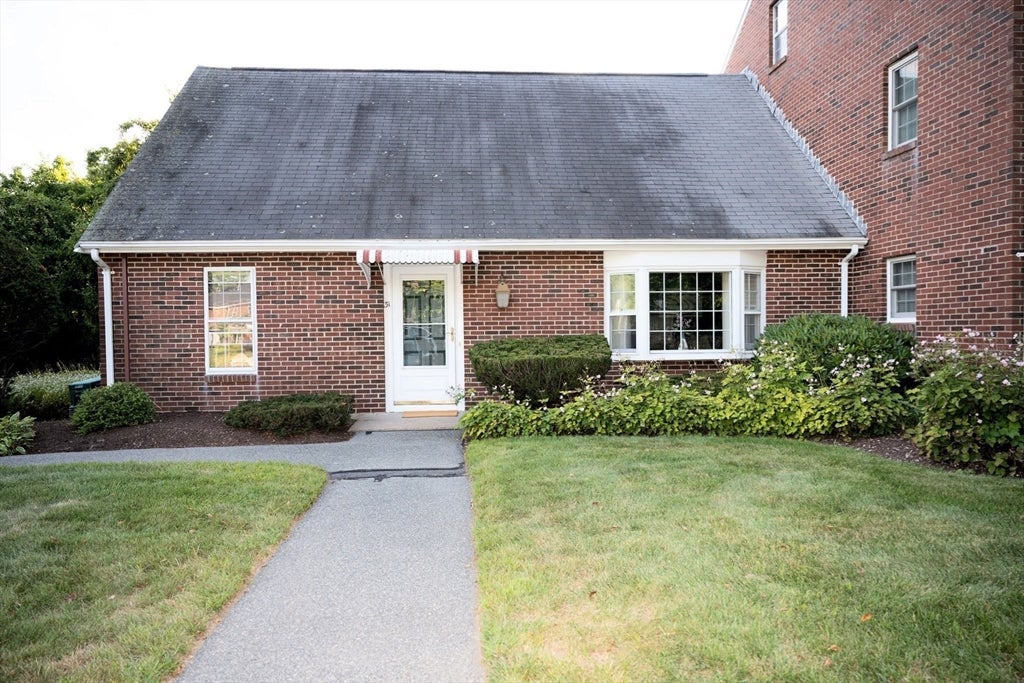 31 Frances Drive 31 D-1, Stoughton, MA, 31 Frances Drive 31 D-1, Stoughton, MA Photo #2
