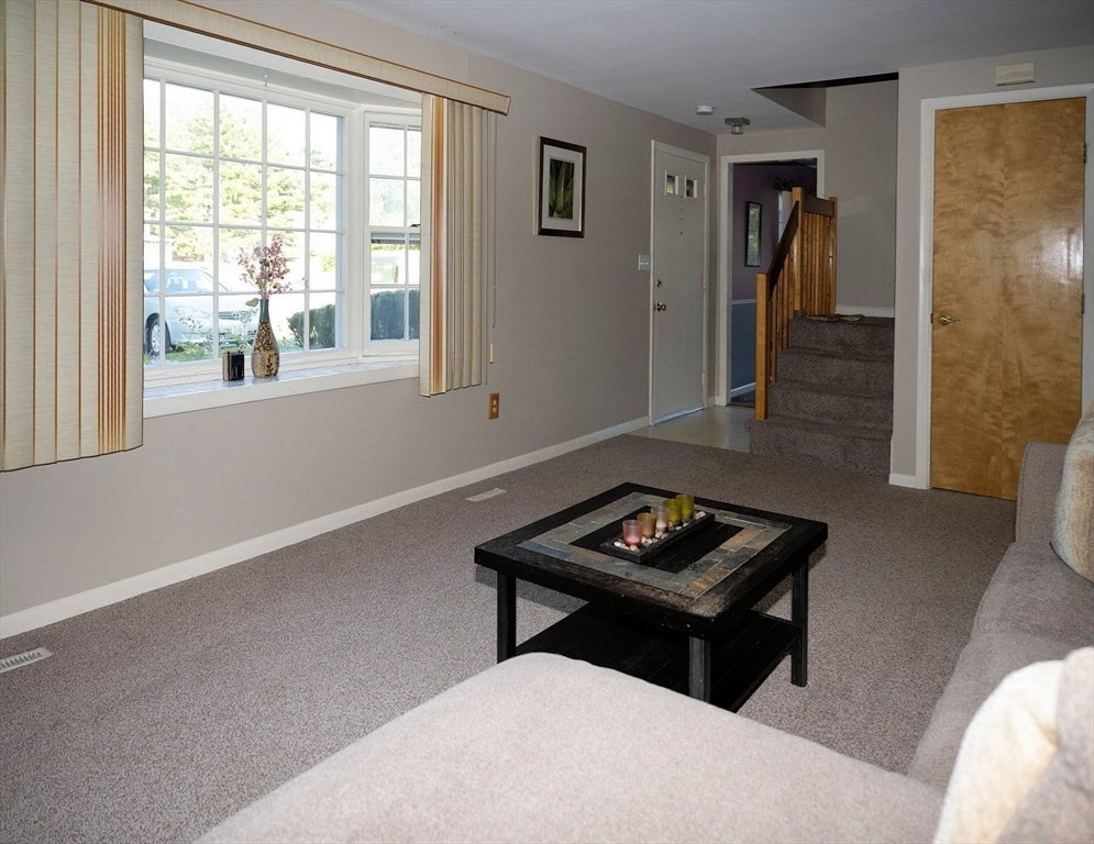 31 Frances Drive 31 D-1, Stoughton, MA, 31 Frances Drive 31 D-1, Stoughton, MA Photo #4
