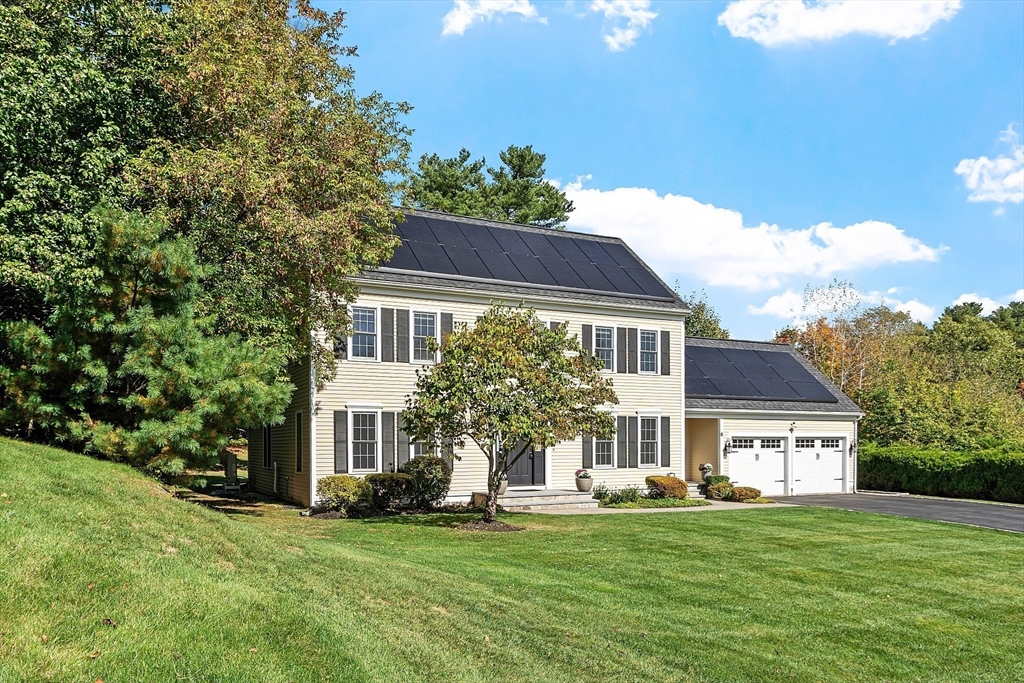 6 Vanessa Dr