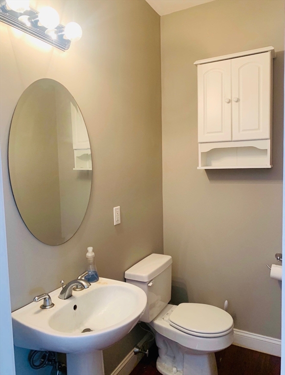 218 South ST #9, Waltham, MA Photo #9