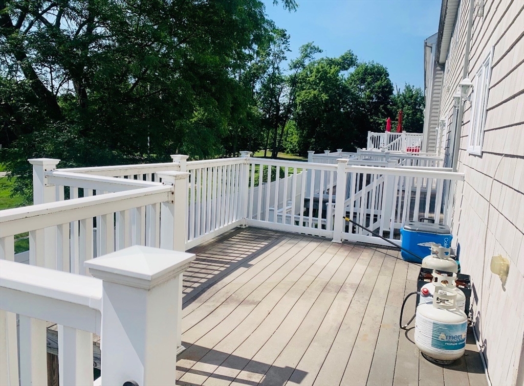218 South ST #9, Waltham, MA Photo #18