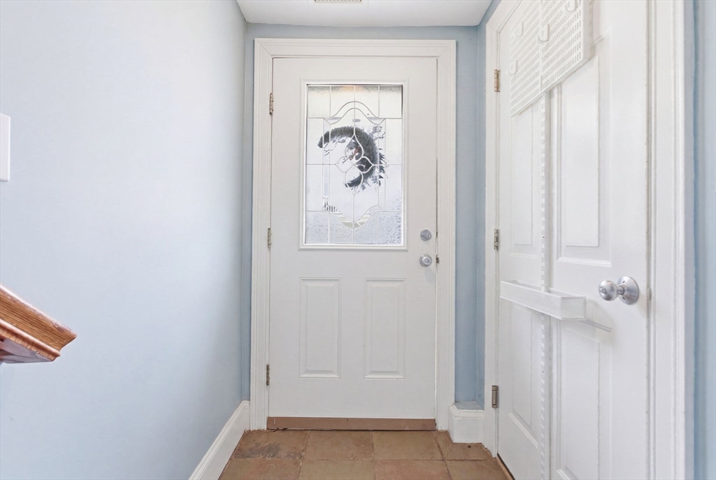 218 South ST #9, Waltham, MA Photo #16