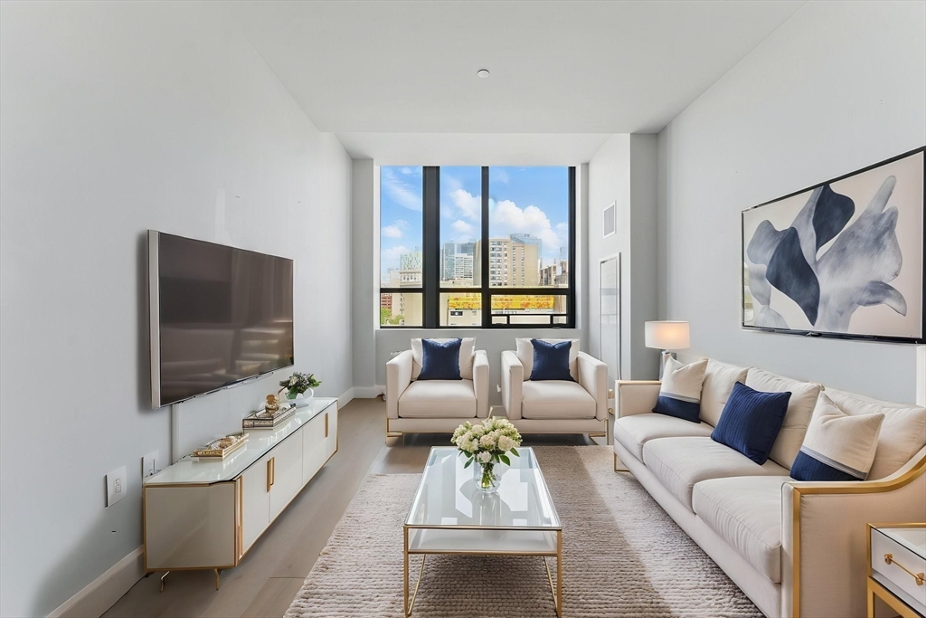 100 Shawmut Ave 405