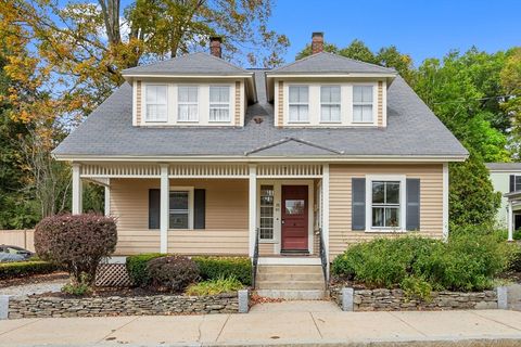 Photo of 38-40 Court Lane, Concord, MA 01742 (MLS # 73444196)