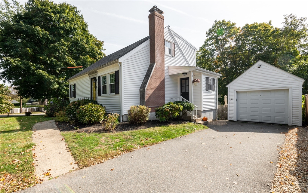 12 Maple Street