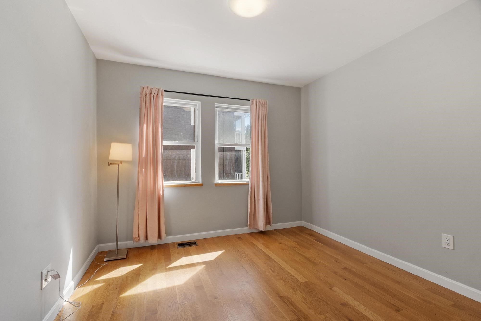 574-576 Lagrange St #574, Boston, MA, 574-576 Lagrange St #574, Boston, MA Photo #24