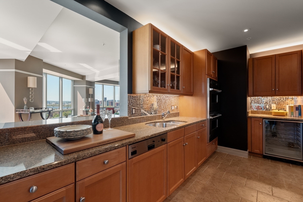 2 Avery St #24C, Boston, MA Photo #10