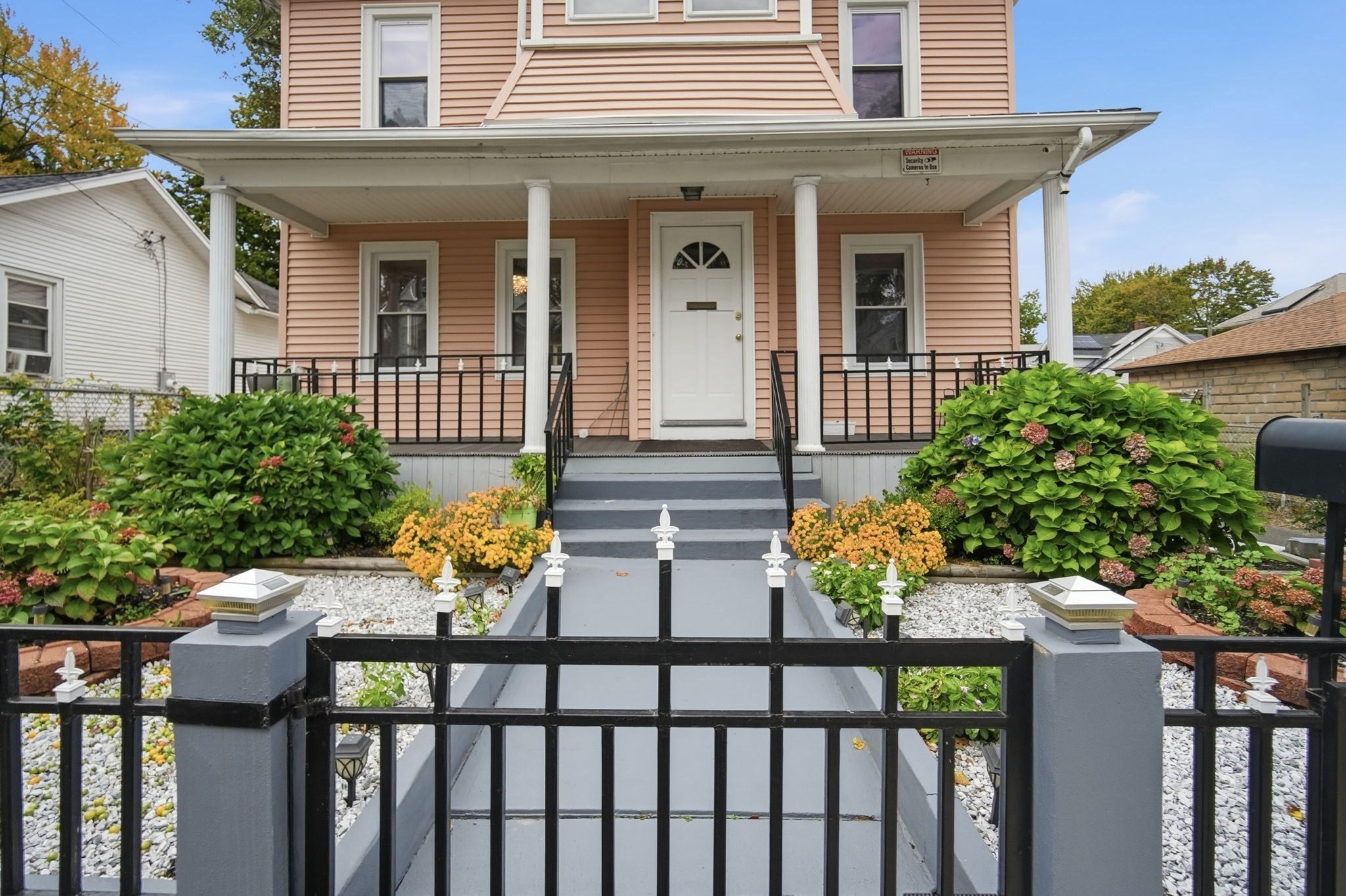 98 Bristol Street, Springfield, MA Photo #4