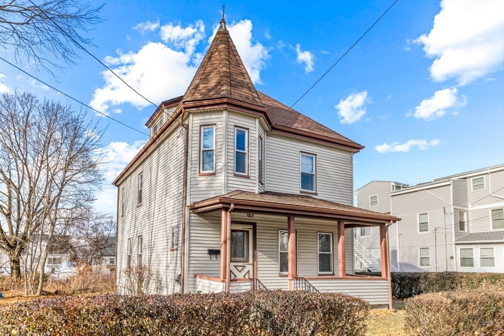 38 Spring St
