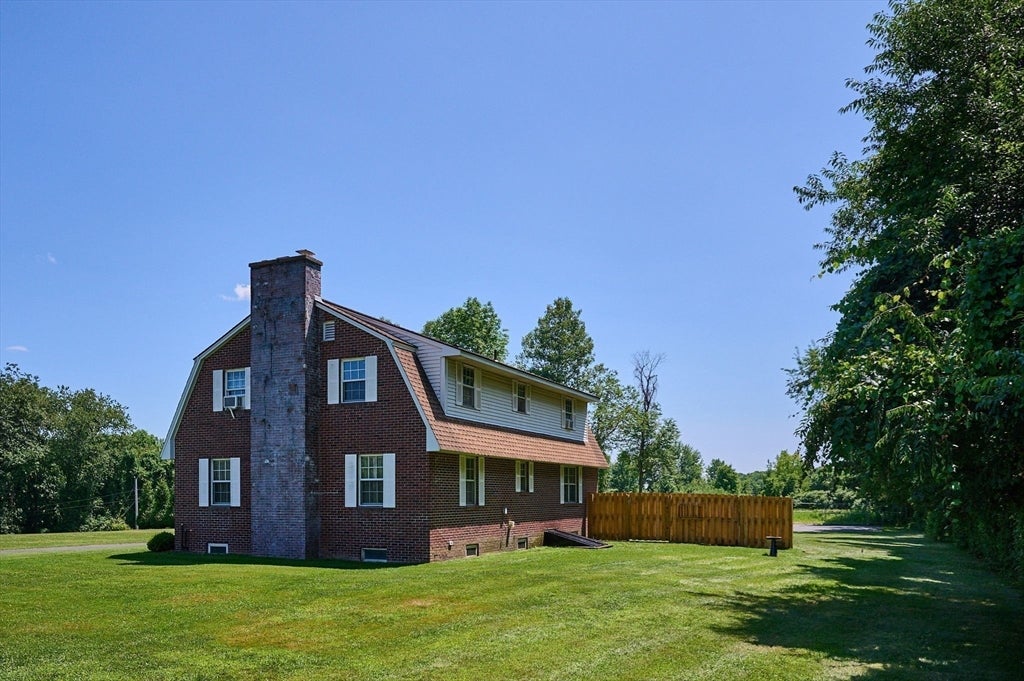 34 Plain Rd East RD, Deerfield, MA, 34 Plain Rd East RD, Deerfield, MA Photo #3