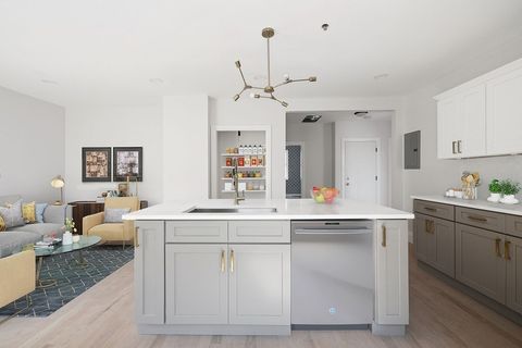 849 Cummins Highway 3 Boston MA 02126