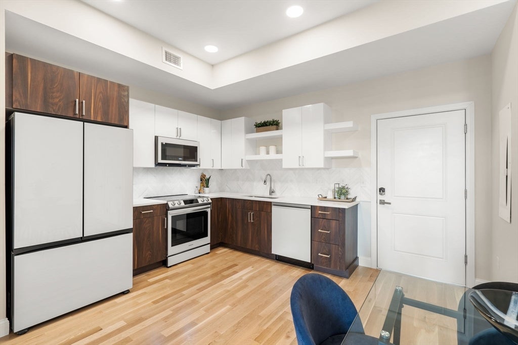16 Taber Street #203, Boston, MA Photo #5