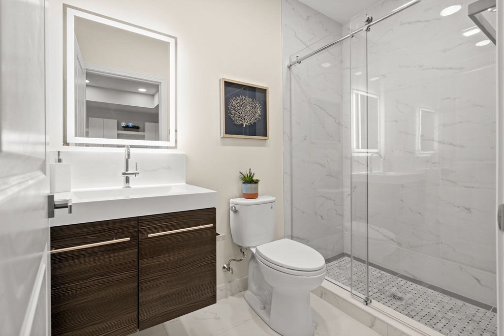 16 Taber Street #203, Boston, MA Photo #9