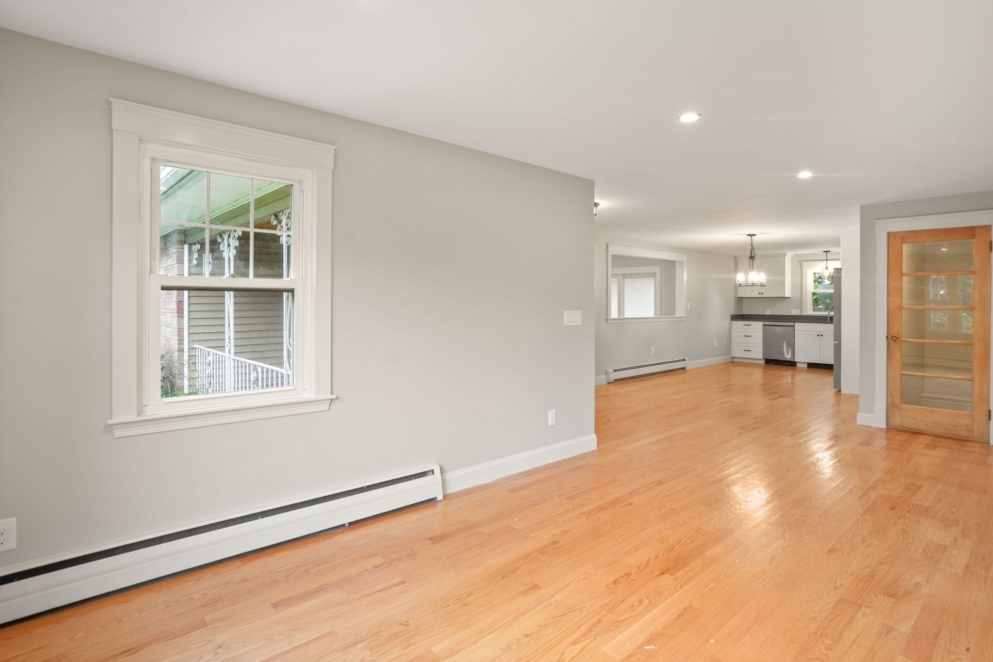 15 Myers St, Uxbridge, MA Photo #9