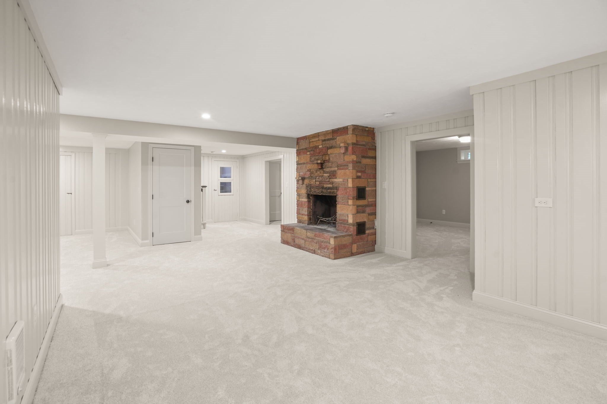 15 Myers St, Uxbridge, MA Photo #20