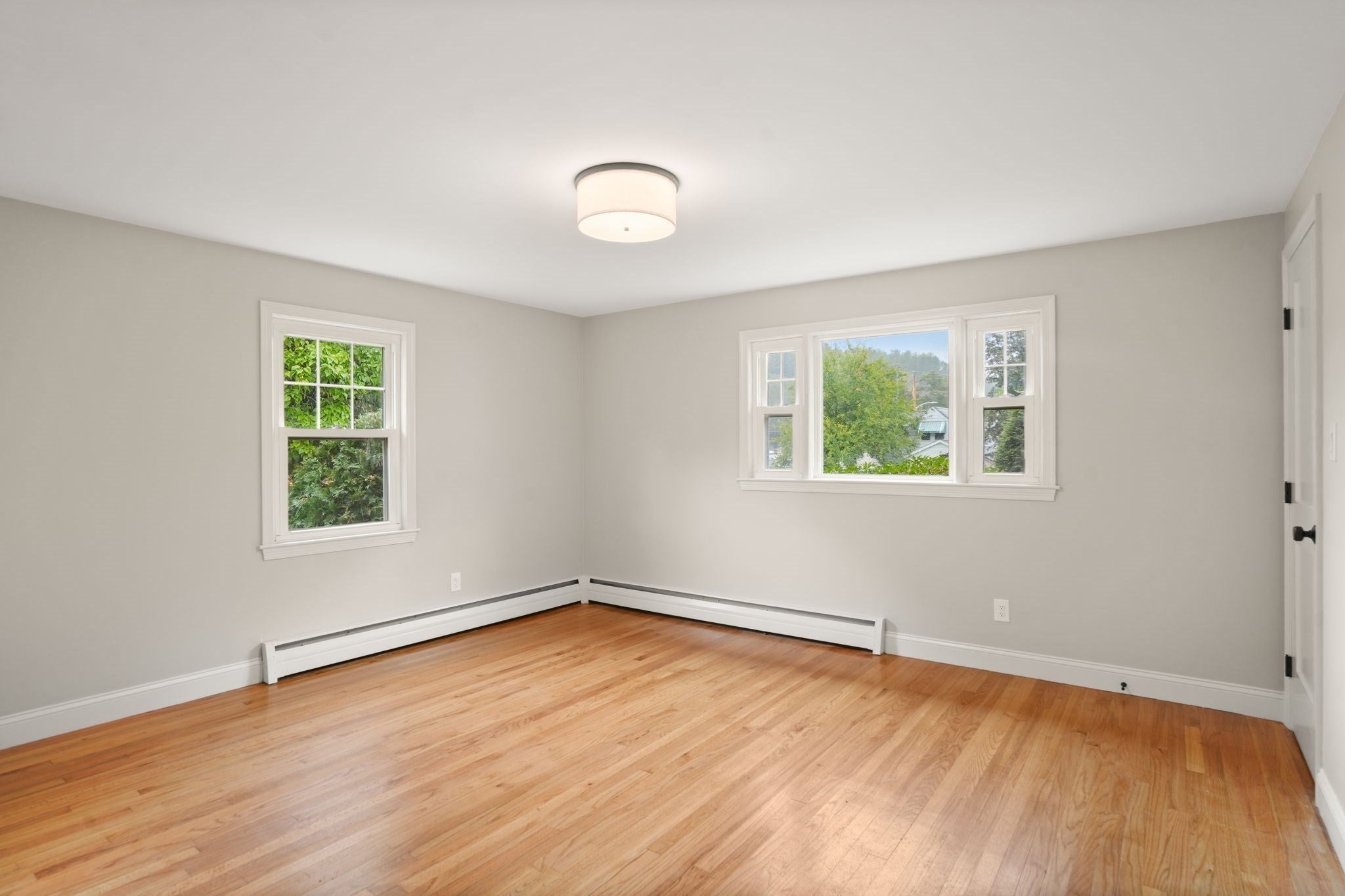 15 Myers St, Uxbridge, MA Photo #16