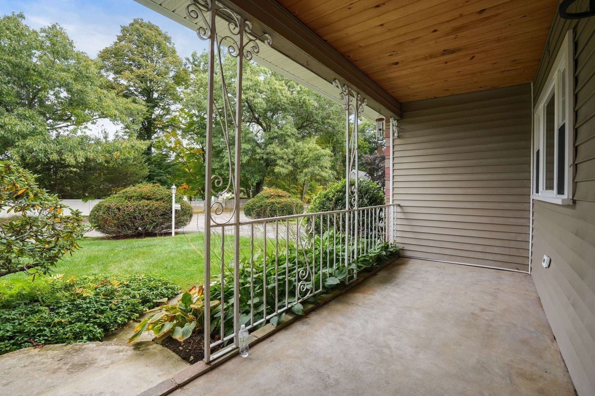 15 Myers St, Uxbridge, MA Photo #31