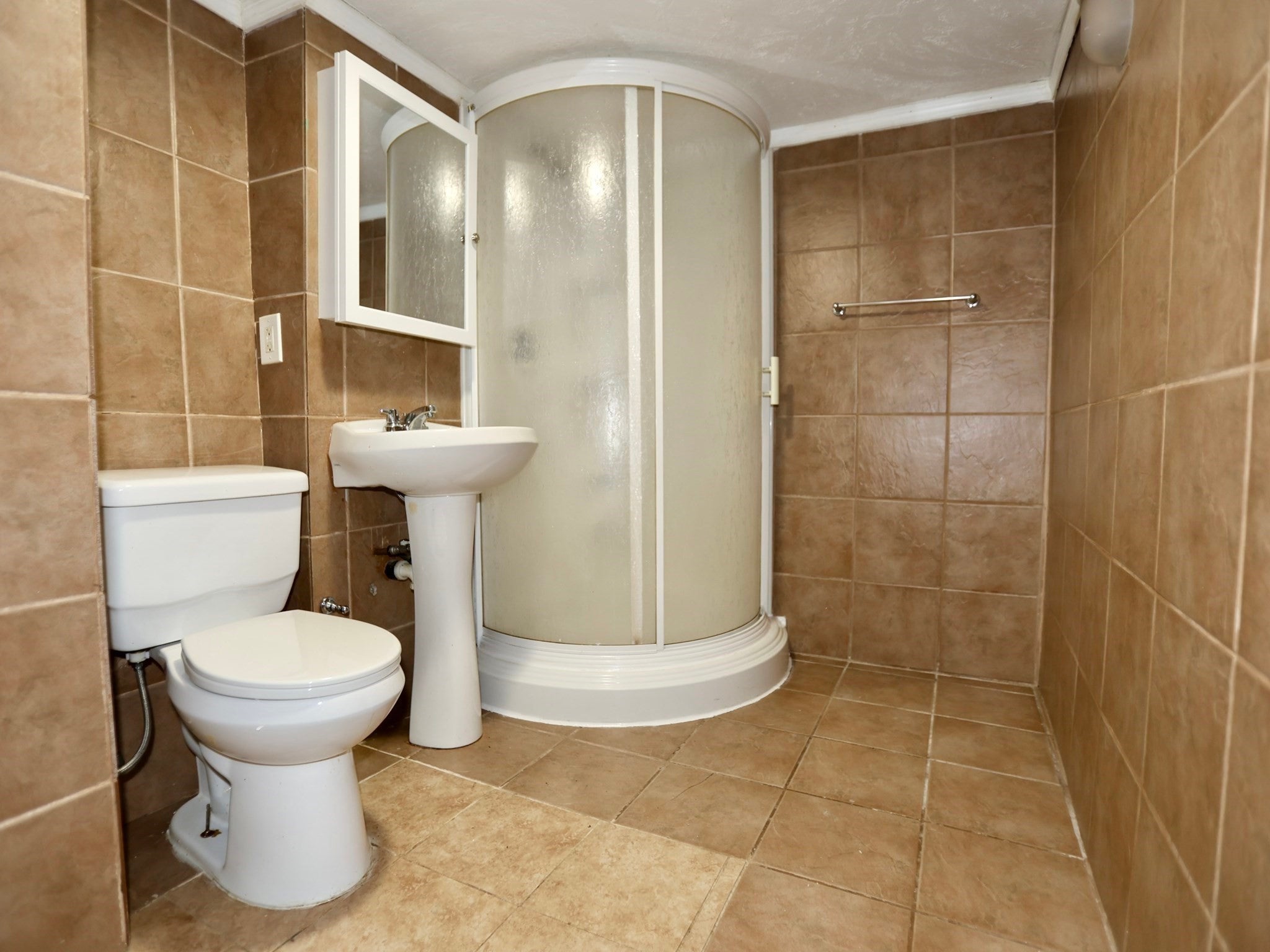 6 Berkeley St, Worcester, MA, 6 Berkeley St, Worcester, MA Photo #21