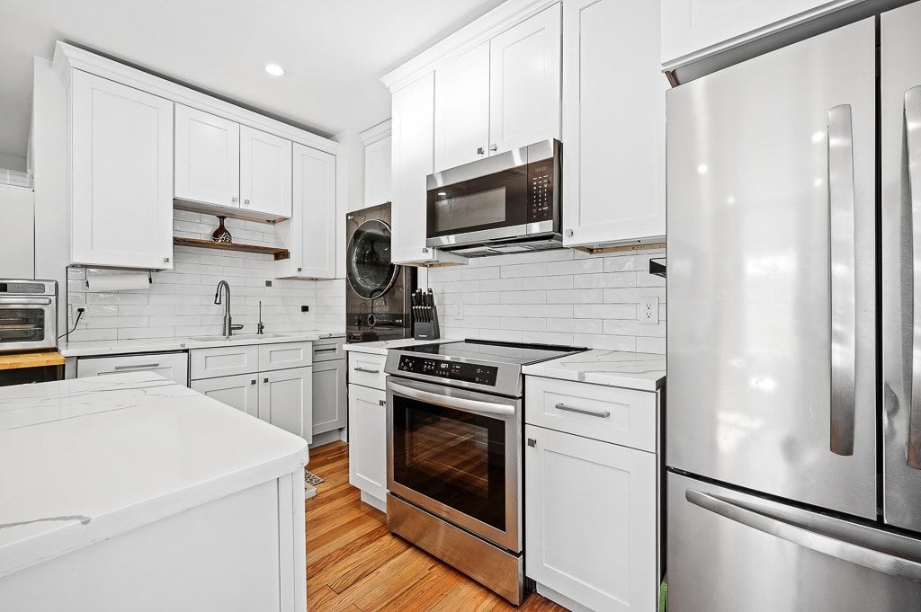 2 Rolfe Ave, Worcester, MA, 2 Rolfe Ave, Worcester, MA Photo #31