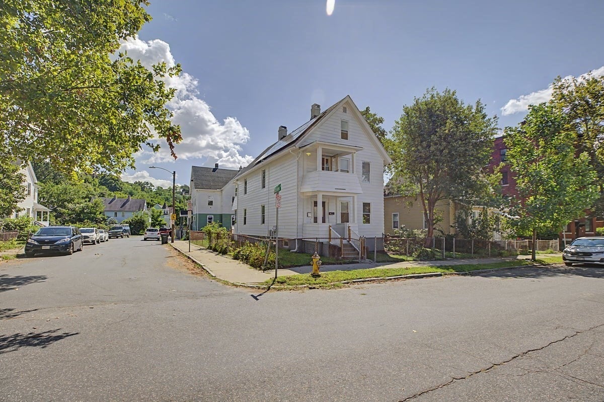 81 Adams St, Springfield, MA, 81 Adams St, Springfield, MA Photo #4