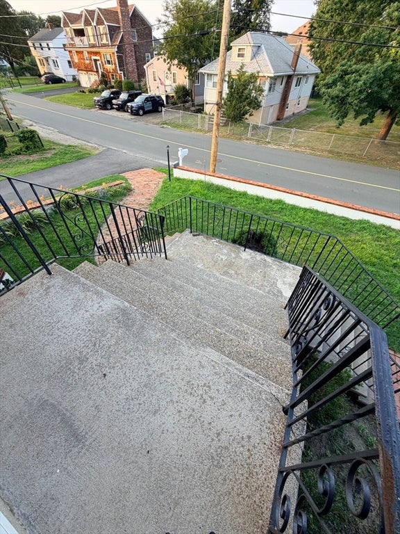 29 Newport Rd