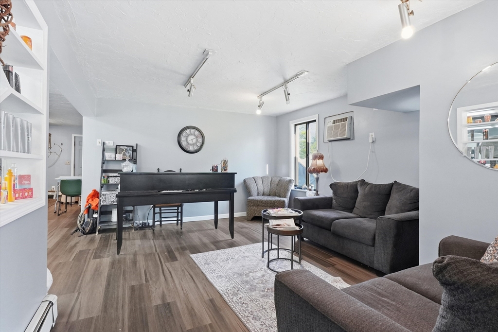 166 Millbury Ave