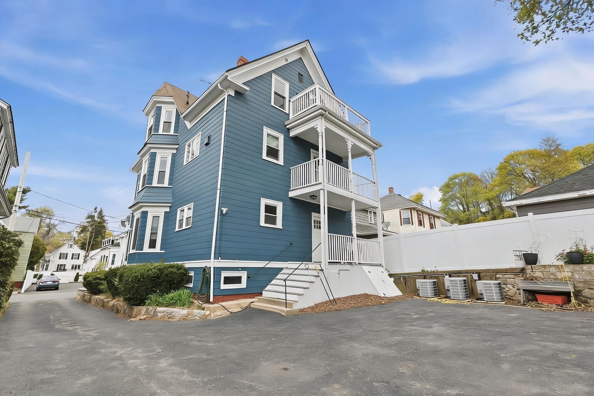 13 Roy Street 3
