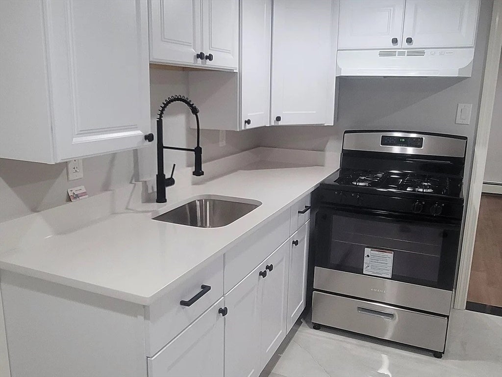 34-36 Waverly St #2, Boston, MA, 34-36 Waverly St #2, Boston, MA Photo #1