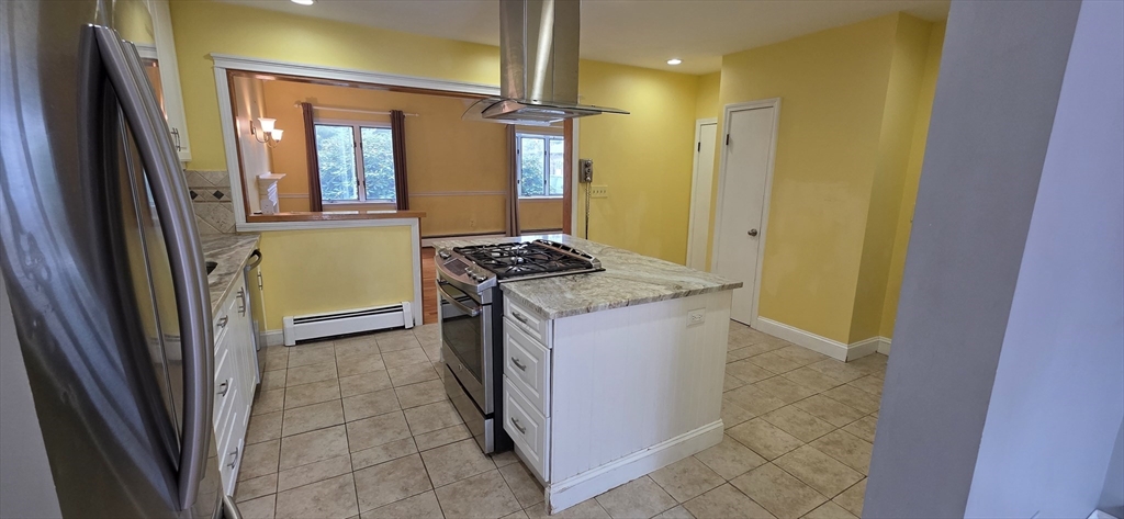279 Osgood Street, North Andover, MA Photo #5