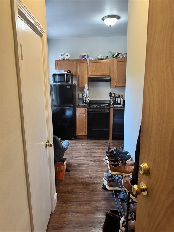 115 Salem St 10