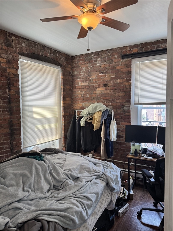 115 Salem St 10