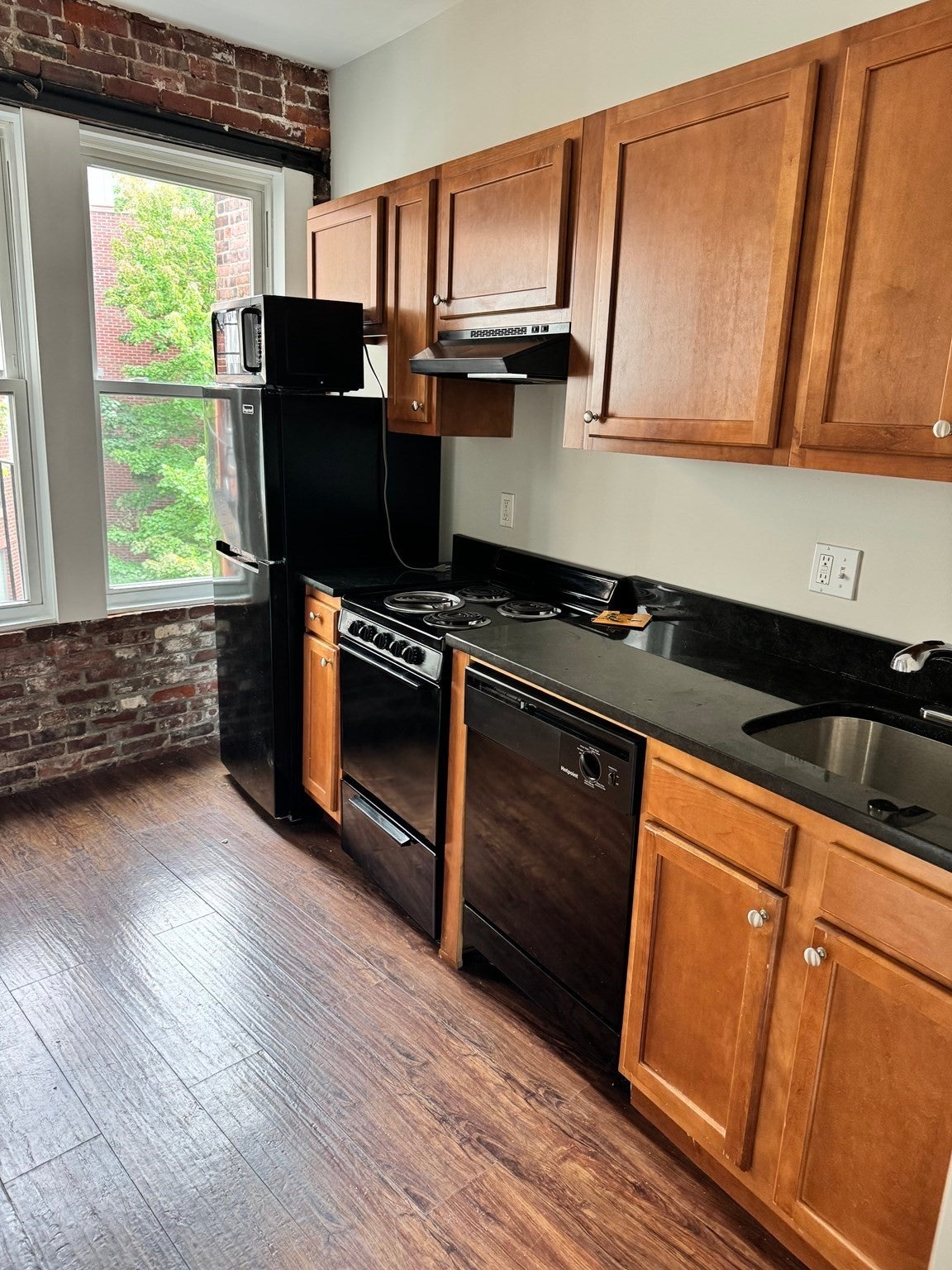 115 Salem St 10