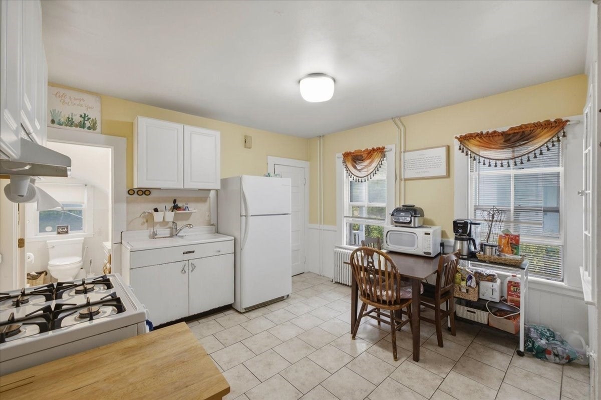 40-40 1/2 Savin Avenue, Norwood, MA, 40-40 1/2 Savin Avenue, Norwood, MA Photo #6
