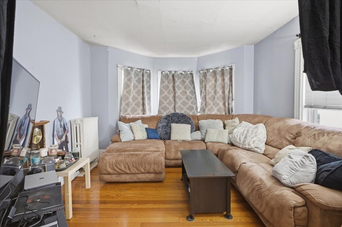 40-40 1/2 Savin Avenue, Norwood, MA, 40-40 1/2 Savin Avenue, Norwood, MA Photo #5