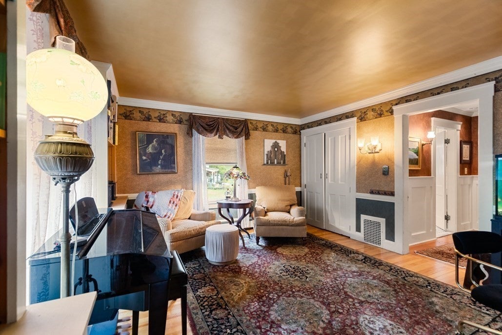 50 Chestnut St, Lynnfield, MA, 50 Chestnut St, Lynnfield, MA Photo #19